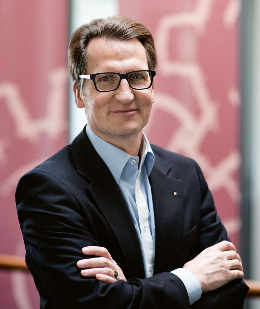 Christian Löwe, Geschäftsführer der HEUTE Maschinenfabrik GmbH & Co. KG Christian Löwe, Geschäftsführer der HEUTE Maschinenfabrik GmbH & Co. KG