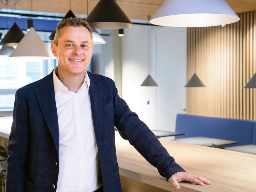 Vom Druck- zum Digitalisierungsexperten Vom Druck- zum Digitalisierungsexperten