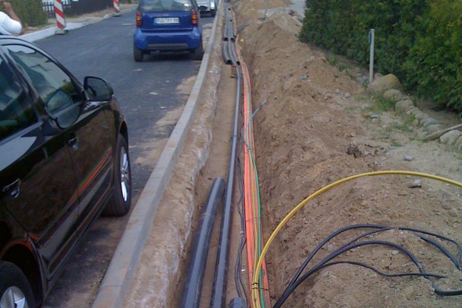 Kabel + Satellit Bergen Kommunikationstechnik GmbH Glasfaser 
