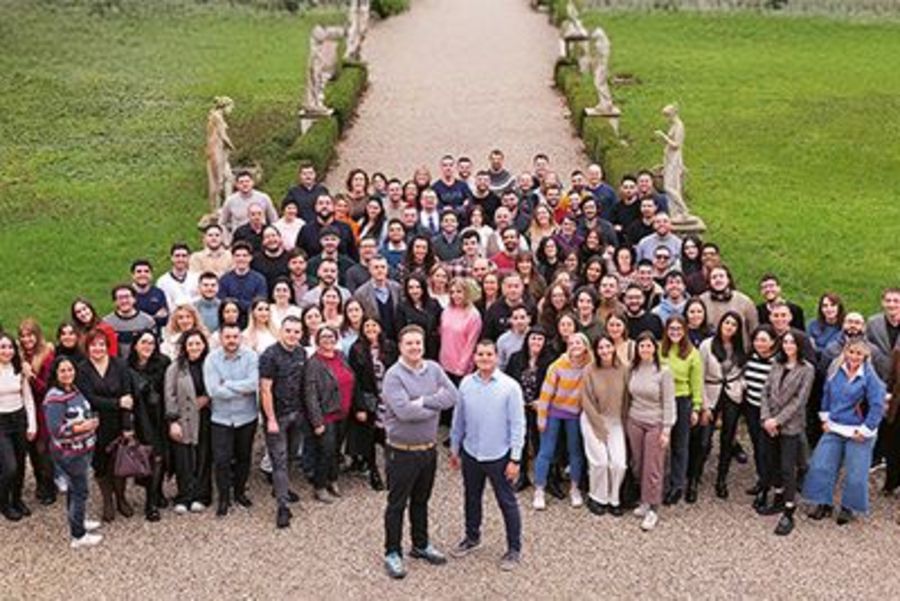 BizAway Srl Team BizAway Srl Team