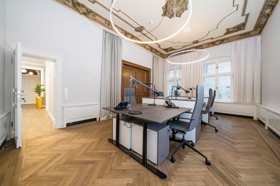 Satellite Office GmbH KUD 15 Gloria Berlin
