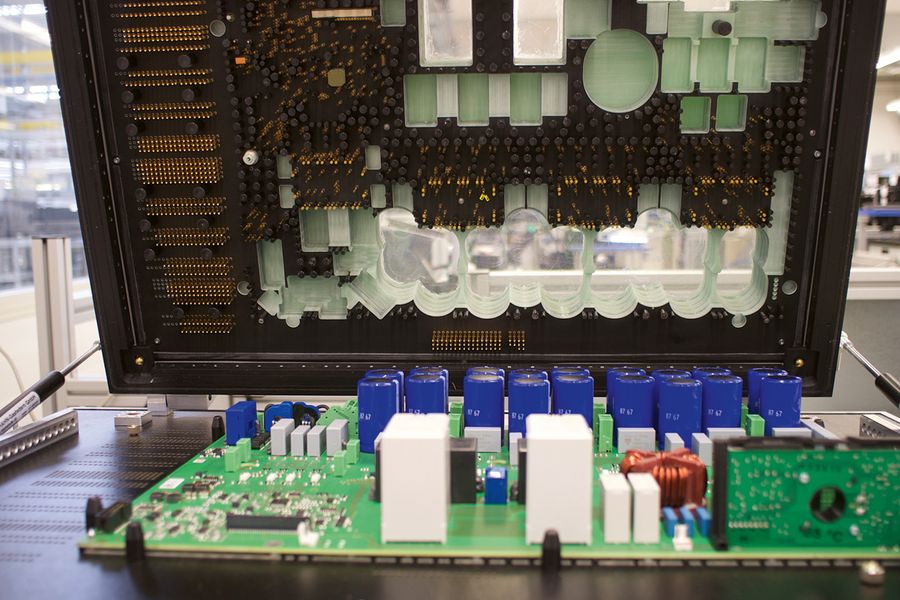 PRETTL Electronics fertigt für verschiedenste Branchen von der Luftfahrt bis zur Medizintechnik
