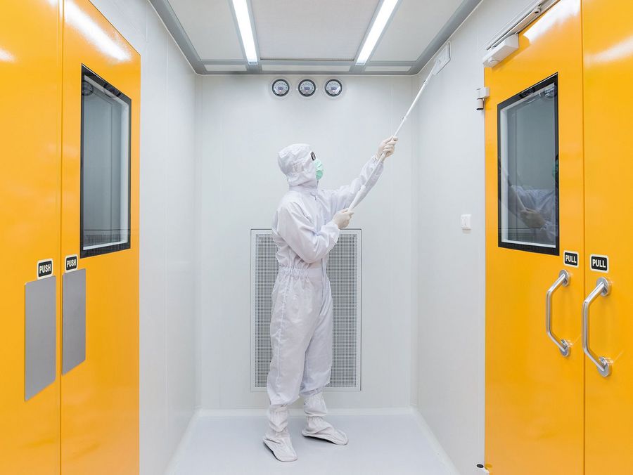 SB PROFESSIONAL CLEANING GMBH Reinraum