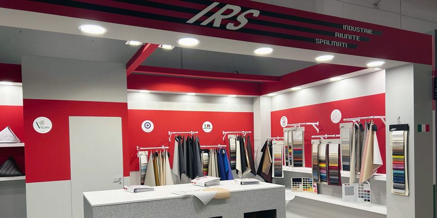 IRS Industrie Riunite Spalmati s.r.l. Messestand IRS Industrie Riunite Spalmati s.r.l. Messestand
