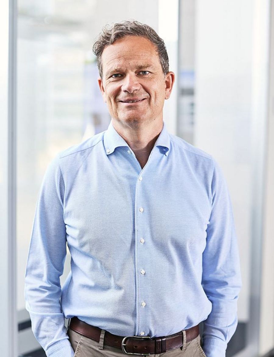 elobau GmbH & Co. KG Michael Hetzer ist Beiratsvorsitzender ensian group elobau GmbH & Co. KG Michael Hetzer ist Beiratsvorsitzender ensian group
