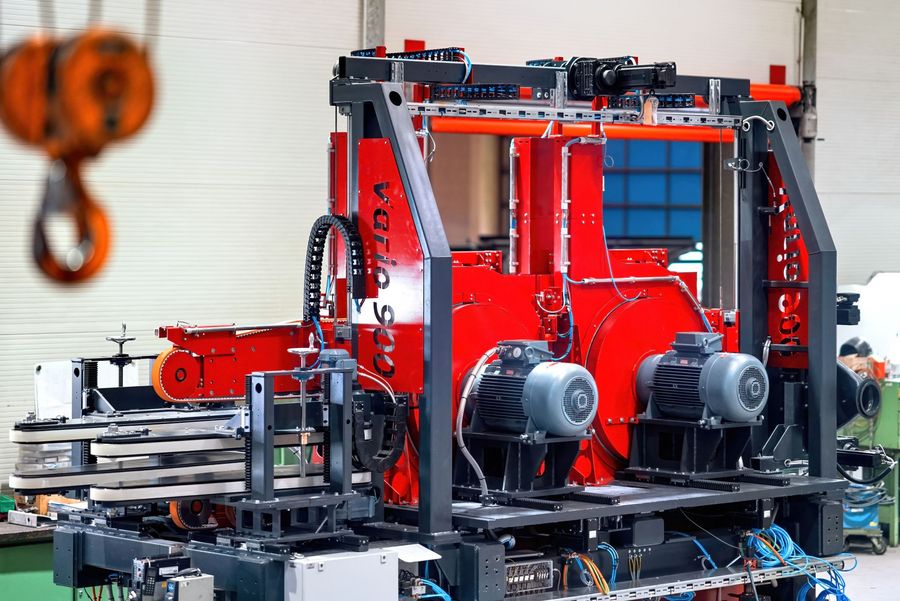 Vario 900 - Modular konfigurierbare Schleifmaschine Vario 900 - Modular konfigurierbare Schleifmaschine