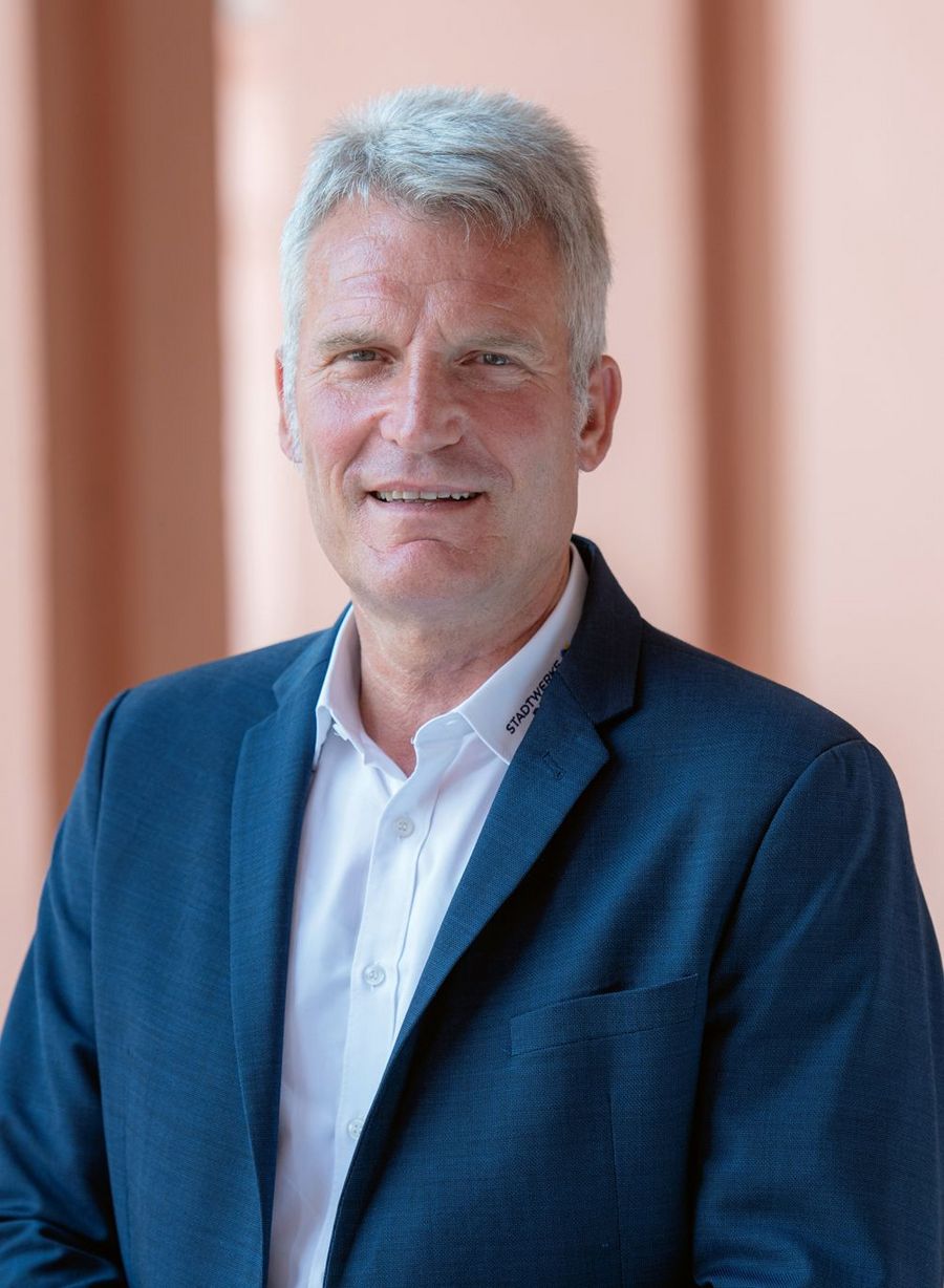 Stadtwerke Rastatt GmbH Olaf Kaspryk, Geschäftsführer Stadtwerke Rastatt GmbH Olaf Kaspryk, Geschäftsführer