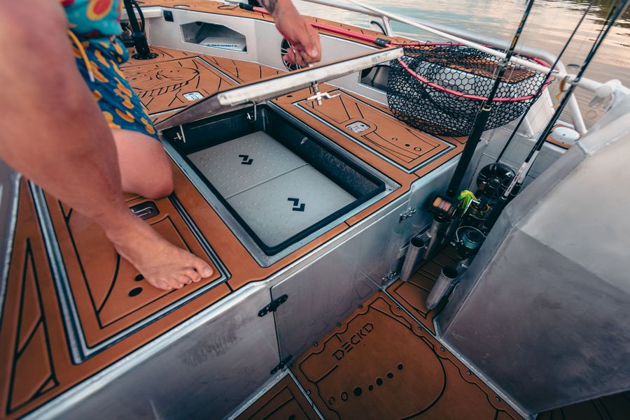 Dometic Germany GmbH Kühlbox bleibt auf dem Boot Dometic Germany GmbH Kühlbox bleibt auf dem Boot