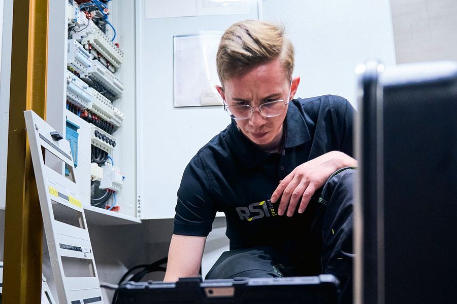 RSI Blitzschutzsysteme GmbH Elektroprüfungen nach DGUV V3-Standards RSI Blitzschutzsysteme GmbH Elektroprüfungen nach DGUV V3-Standards