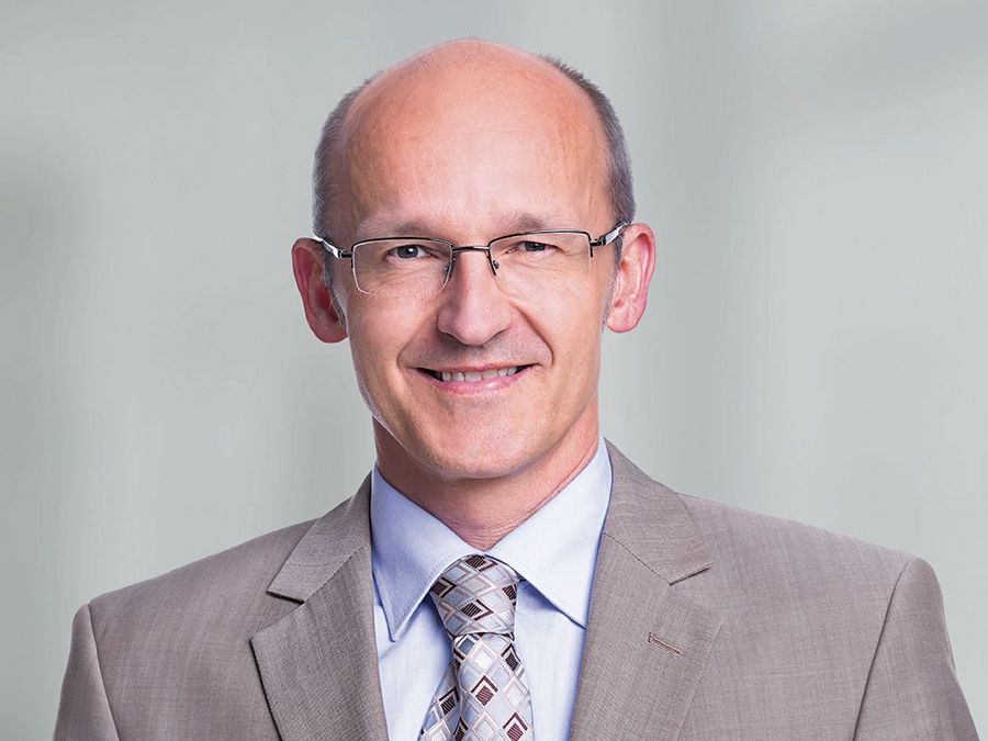 Cleuvers, Dr. Michael