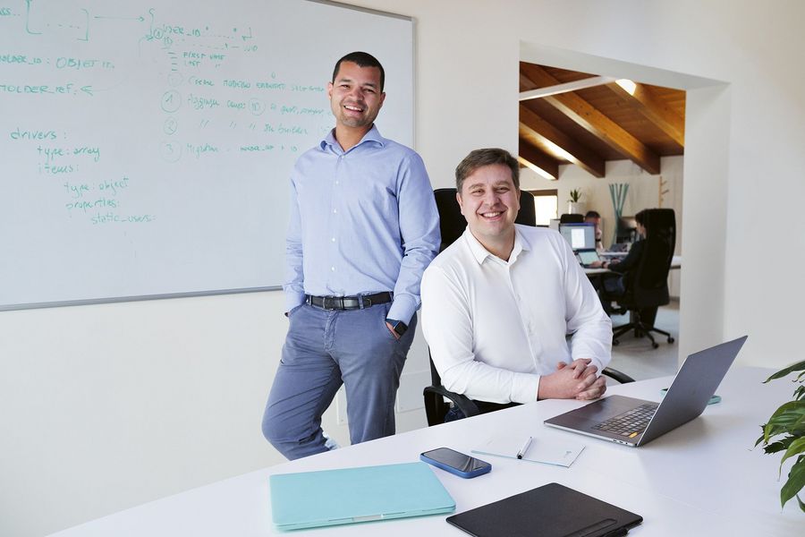 BizAway Srl Flavio Del Bianco und Luca Carlucci BizAway Srl Flavio Del Bianco und Luca Carlucci