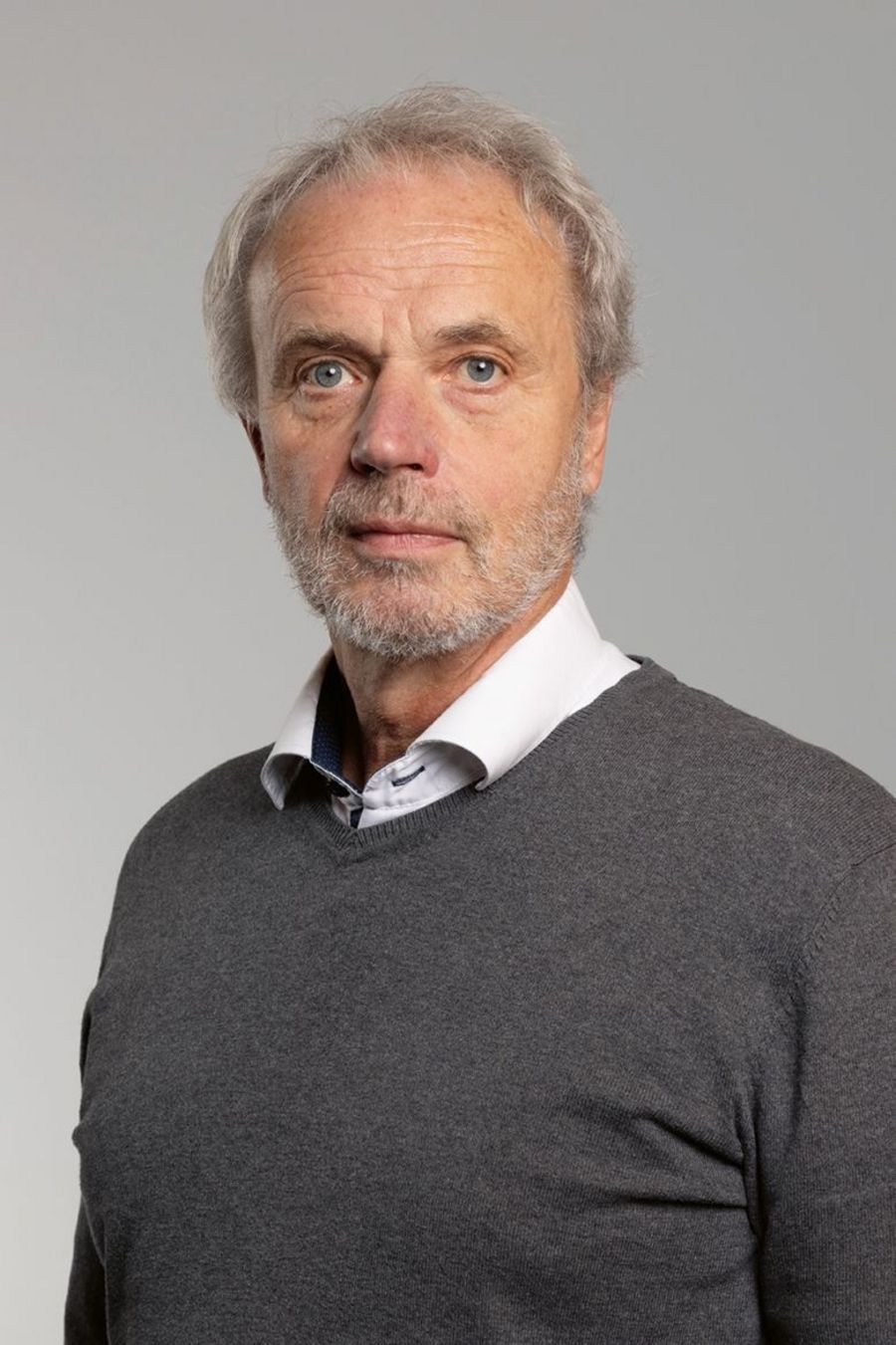 Dr. Peter Czurratis, Gründer der PVA TePla Analytical Systems GmbH und Metrologie-Experte der PVA TePla Gruppe