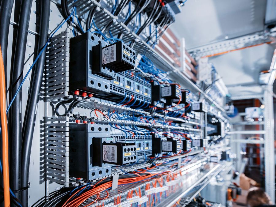 Immer unter Strom –  da sind wir die Experten