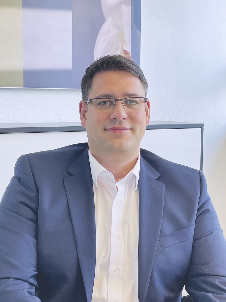 Thomas Peter, Vertriebsleiter der Schill GmbH & Co. KG Thomas Peter, Vertriebsleiter der Schill GmbH & Co. KG