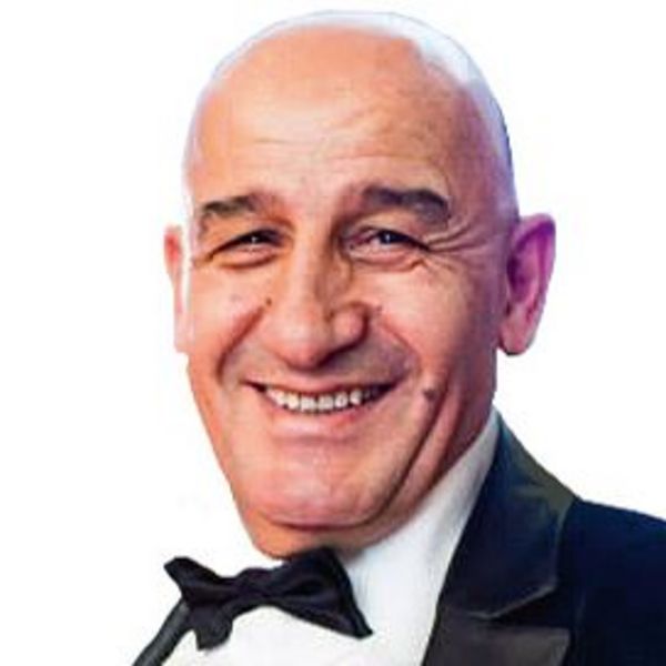 Dr. Samir Al-Hami Geschäftsführender Gesellschafter Dr. Samir Al-Hami Geschäftsführender Gesellschafter
