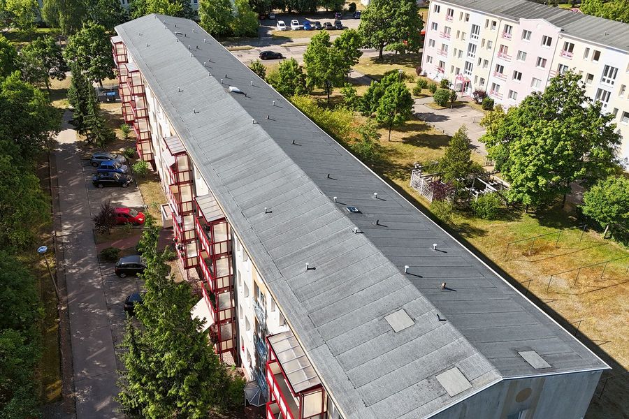 Sonnenexpert GmbH/fri GmbH & Co. KG Dach ohne Solar in Guben Sonnenexpert GmbH/fri GmbH & Co. KG Dach ohne Solar in Guben