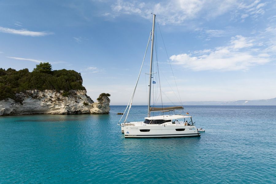 Sun Charter GmbH Katamaran 