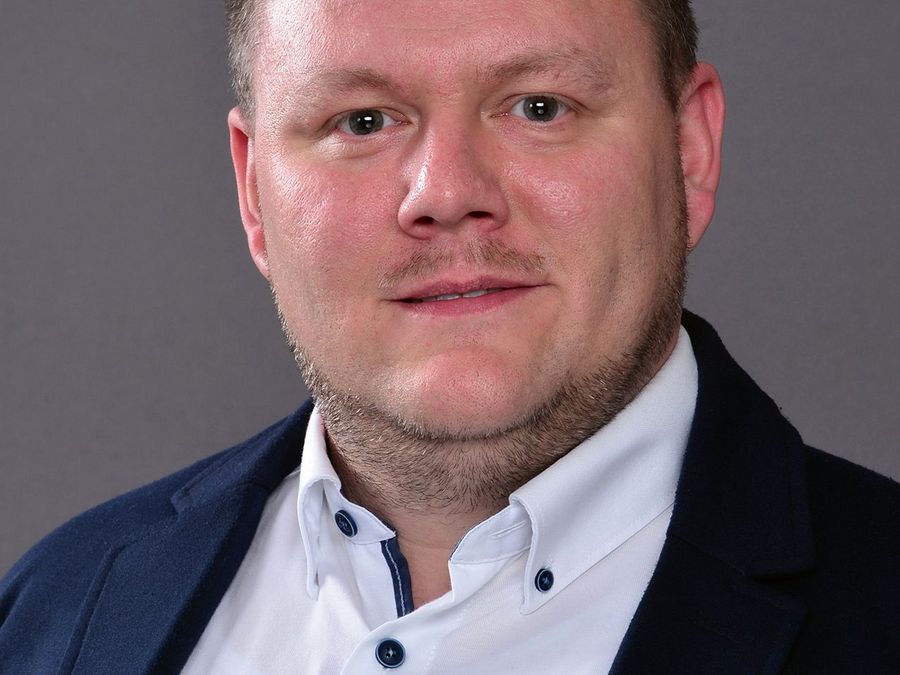 Bartlewski, Dominik